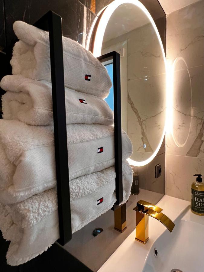 Palais 5Min Luxury&Cinema Studio Cannes Buitenkant foto